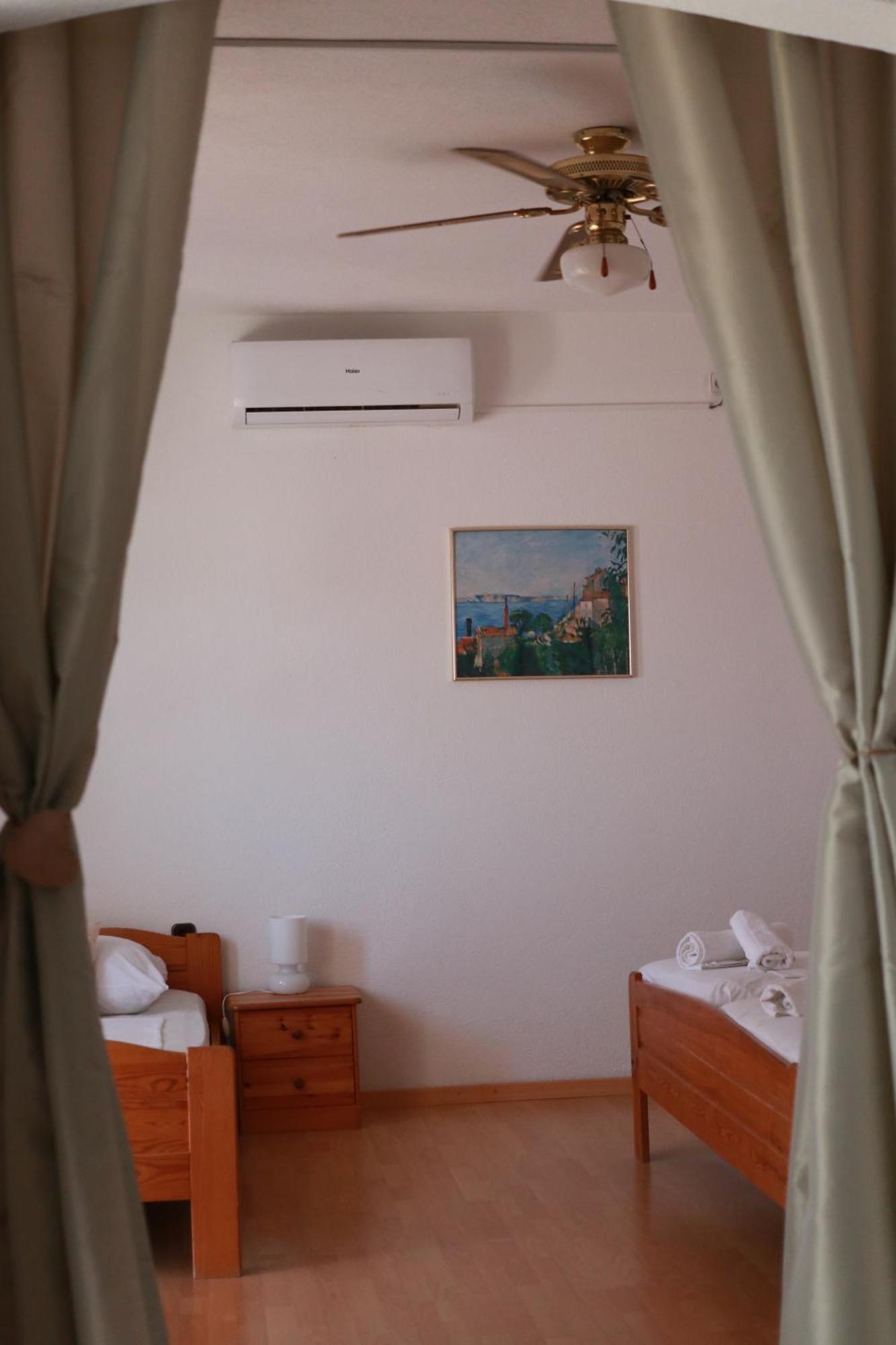 Apartments Mrdan Seget Vranjica Kültér fotó